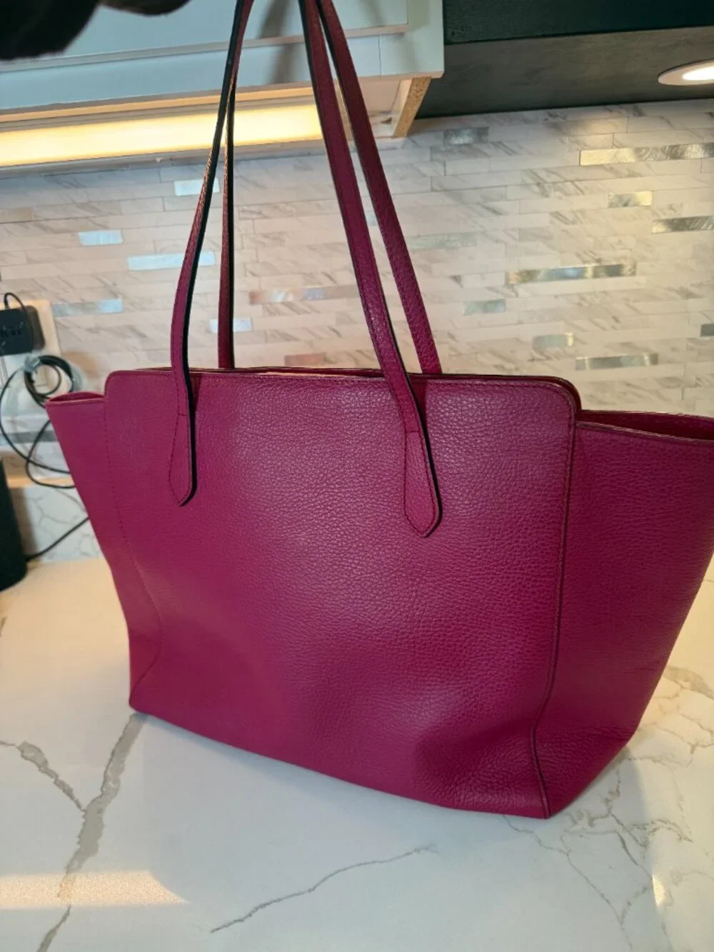 Gucci Swing Tote in Fuchsia Pink Pebbled Leather - large - Picture 11 of 14